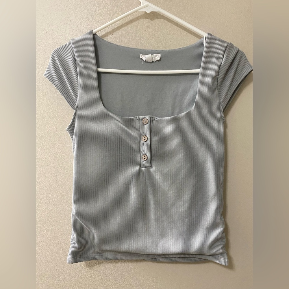 Y2K style womens juniors top medium square neck button Henley milkmaid
